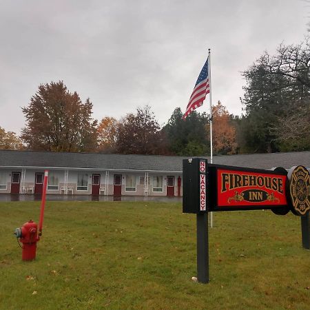 Firehouse Inn Saint Ignace Kültér fotó